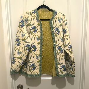 Woman’s reversible overlay jacket size M-L
